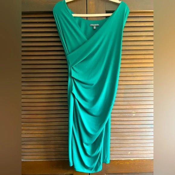 A Pea in the Pod | Dresses | Emerald Green Stretchy Ruched Knee Length Maternity  Dress By A Pea In The Pod | Poshmark